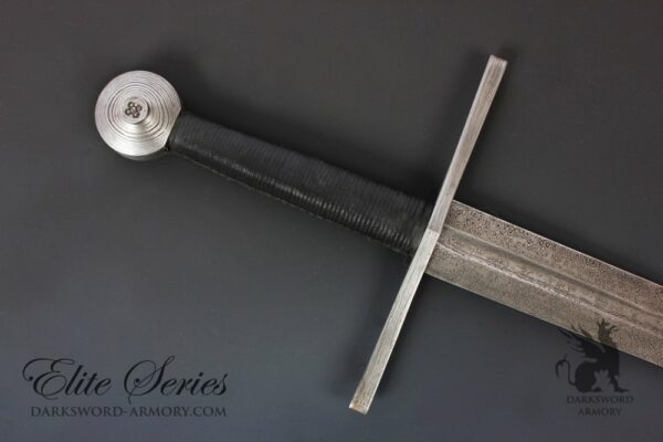 two-handed-templar-damascus-sword