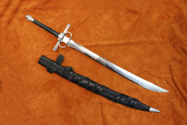 medieval-scimitar-1353